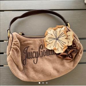 🤎 Juicy Couture Flower Detail Shoulder Purse 🤎